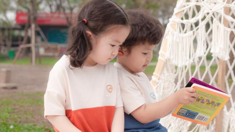 Tạo thói quen đọc sách cho trẻ
