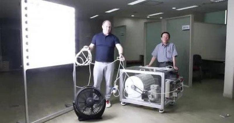 Máy phát điện và điện từ trường