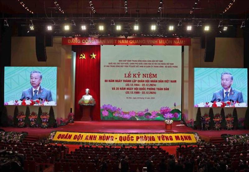 Hinh anh bo doi Quan doi Nhan dan Viet Nam trong nghi le chao co
