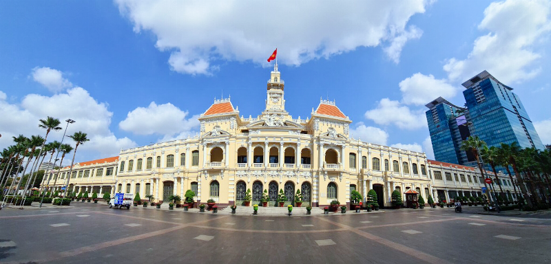 Bài học đoàn kết từ Lịch sử 12 bài 22 giúp cả gia đình cùng nhau vượt qua khó khăn và chia sẻ công việc