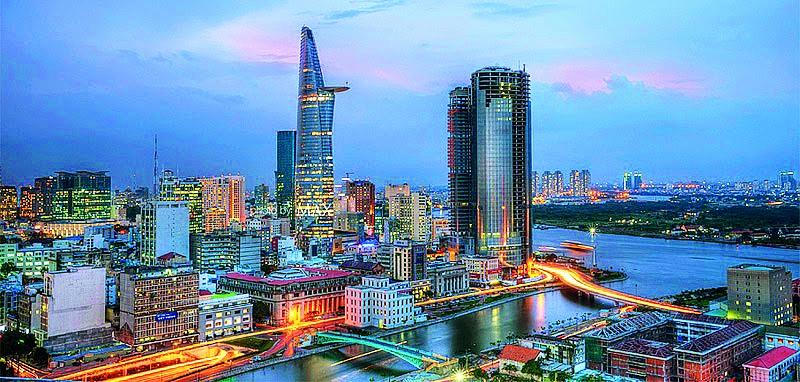 Hình ảnh minh họa đặc điểm thông tin số lưu trữ nhỏ gọn, nhấn mạnh thông tin số có những đặc điểm chính là