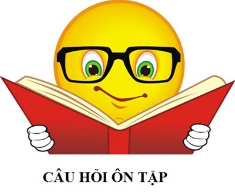 Một học sinh ngồi tại bàn học với kế hoạch ôn tập trắc nghiệm GDQP 11 bài 3 được dán trên tường, bên cạnh sách vở và đồng hồ