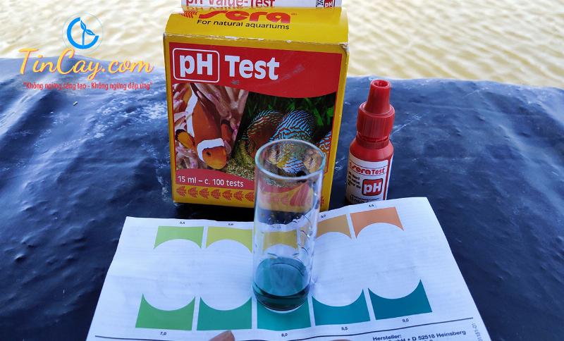 Hinh anh bo kit kiem tra do pH dat don gian, co ong nghiem va bang mau so sanh